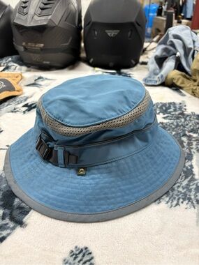 Sunday Afternoons Adventure Hat Medium Blue Wide Brim Sun Hiking Outdoor